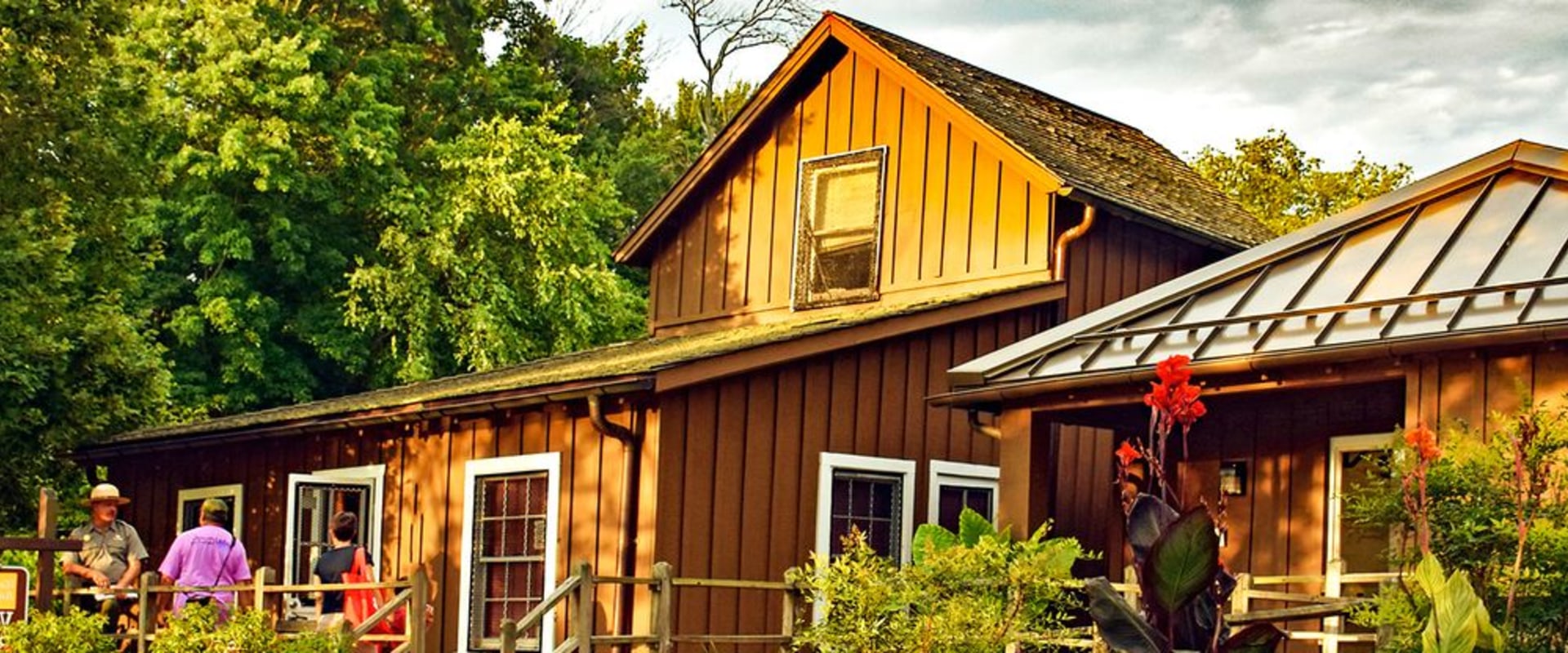 The Ultimate Guide to Deanwood Movers: Expert Tips and Insights